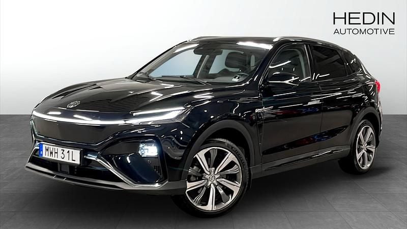 Svart (black) Begagnad 2022 MG Marvel R Performance SUV | 289 900 kr - Bild 1/4
