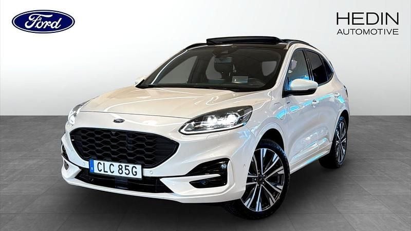 Vit (white) Begagnad 2022 Ford Kuga Business Edition SUV | 289 900 kr (Dyr) - Bild 1/4