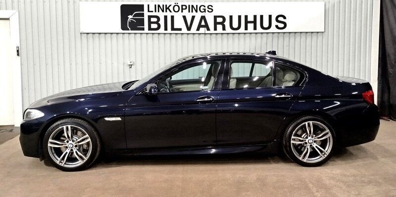 Svart Begagnad 2012 BMW 530 M Sport Sedan | 229 900 kr (Lite dyr) - Bild 1/4