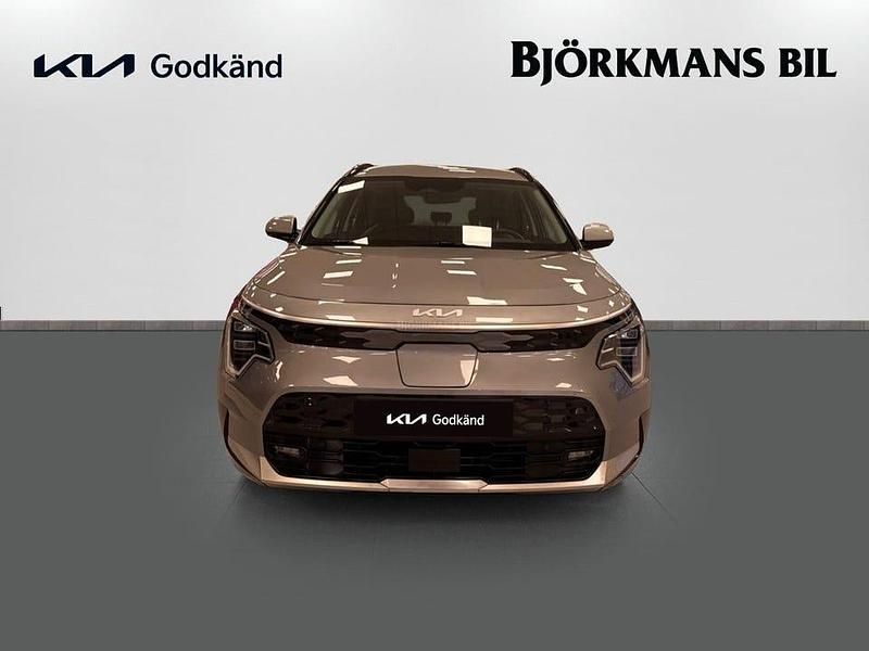 Begagnad Kia e-Niro 150 kW (204 HK) 2022 /klg/ steel grey SUV