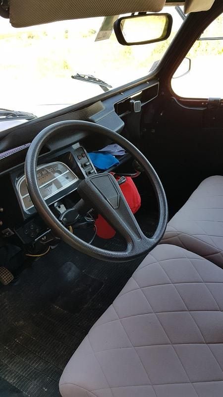 Begagnad Citroën 2CV Charleston 36 HK (26 kW) 1987 Sedan