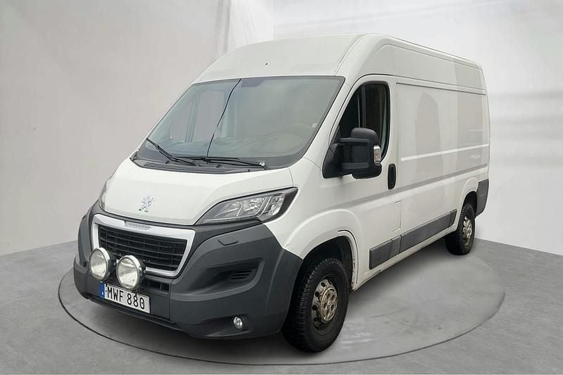 Vit Begagnad 2017 Peugeot Boxer Van | 90 000 kr (Superpris) - Bild 1/4