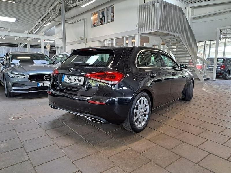 Begagnad Mercedes A250 Progressive 225 HK (165 kW) 2020 Svart Halvkombi