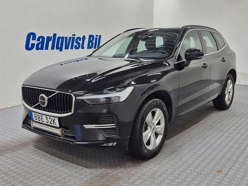 Svart Begagnad 2022 Volvo XC60 SUV | 389 000 kr (Marknadspris) - Bild 1/4