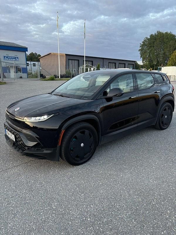 Svart Begagnad 2023 Fisker Ocean Extreme SUV | 286 500 kr - Bild 1/4