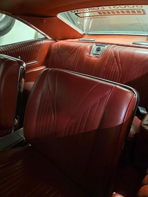 Begagnad Chevrolet Impala 345 HK (253 kW) 1965