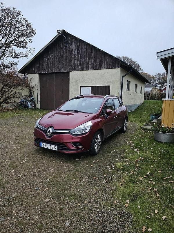 Begagnad 2018 Renault Clio GrandTour Intens Kombi | 85 000 kr (Marknadspris) - Bild 1/4