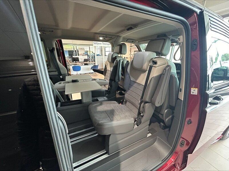 Flerfärgad (deep black pearlescent/ f) Ny 2025 VW T7 Style Van | 939 250 kr - Bild 1/4