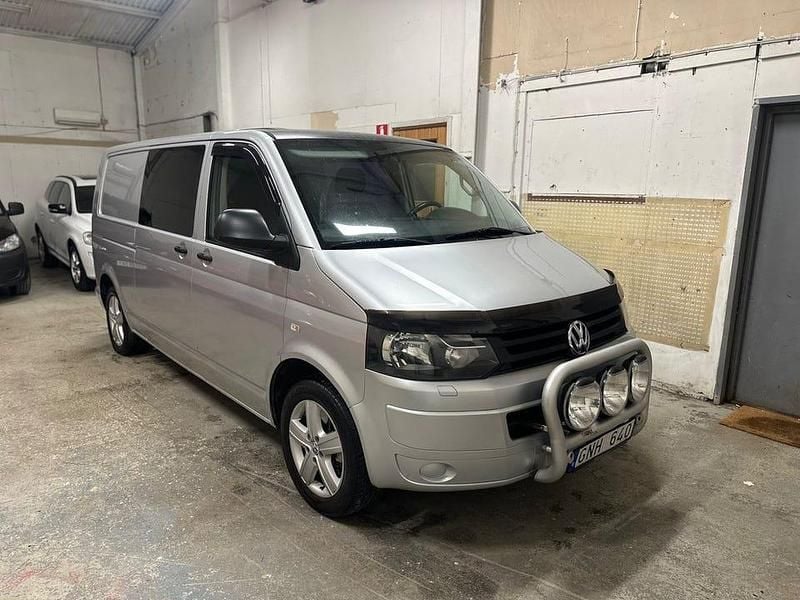 Silver Begagnad 2010 VW T5 Van | 79 500 kr (Lite dyr) - Bild 1/4