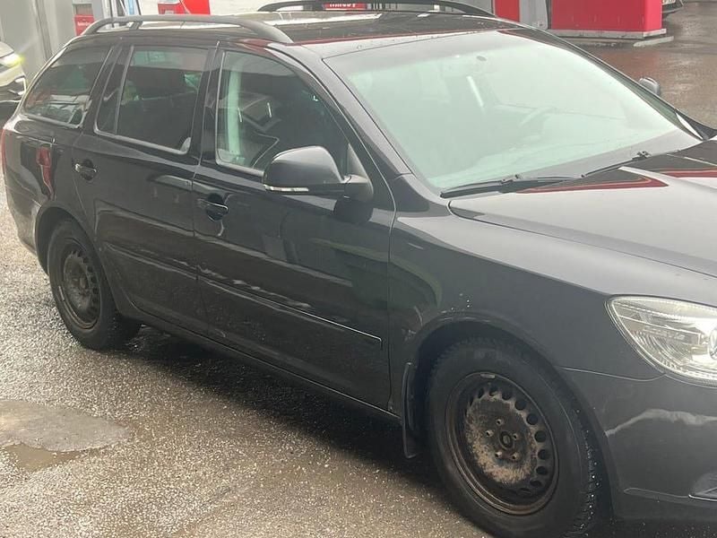 Begagnad Skoda Octavia 122 HK (89 kW) 2011 Kombi