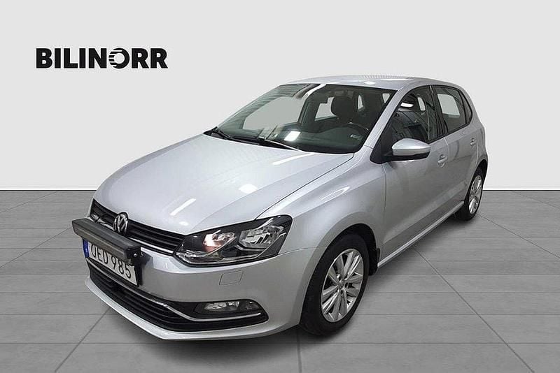 Silver Begagnad 2016 VW Polo Halvkombi | 114 900 kr (Lite dyr) - Bild 1/4