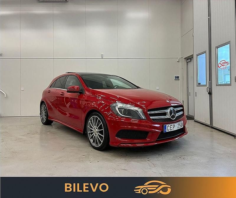 Röd Begagnad 2013 Mercedes A200 AMG Halvkombi | 119 800 kr (Marknadspris) - Bild 1/4