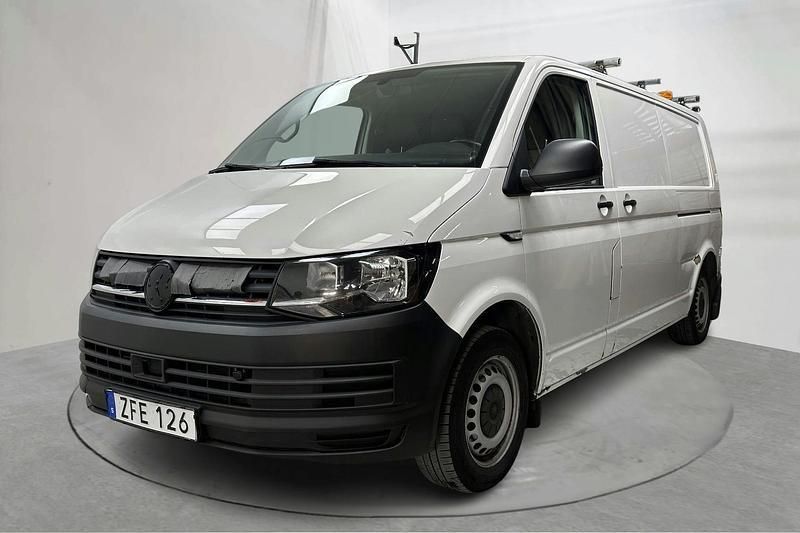 Vit Begagnad 2018 VW T6 Van | 160 000 kr (Superpris) - Bild 1/4
