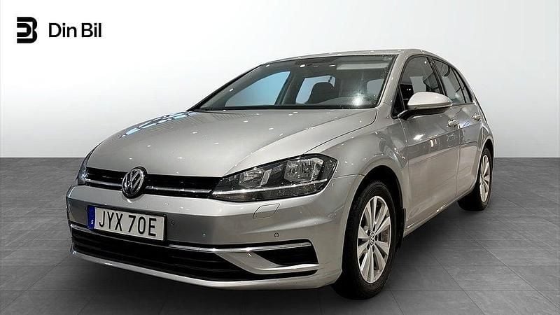 Silver Begagnad 2019 VW Golf VIII Kombi | 164 900 kr (Marknadspris) - Bild 1/4