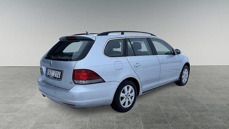 Begagnad VW Golf 122 HK (89 kW) 2009 Silver Kombi