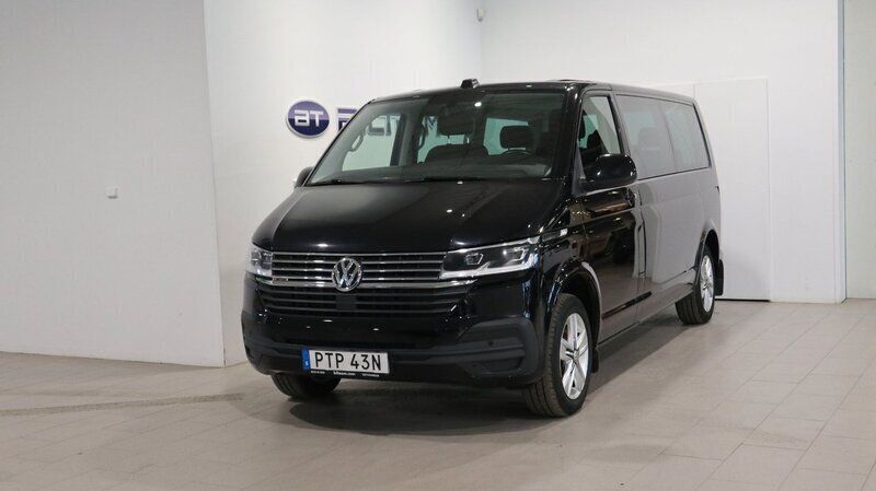 Svart Begagnad 2021 VW Multivan Comfortline Minibuss | 599 900 kr (Marknadspris) - Bild 1/4