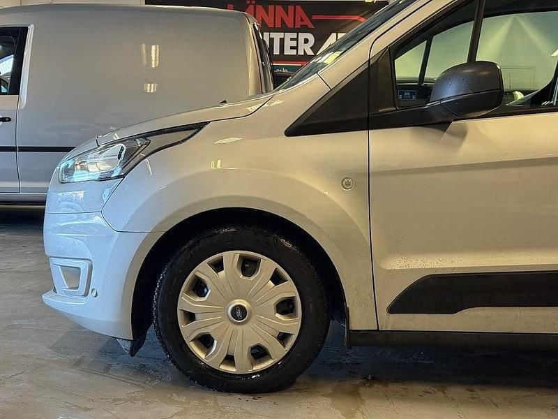 Begagnad Ford Transit Connect 120 HK (88 kW) 2023 Silver metallic Minibuss