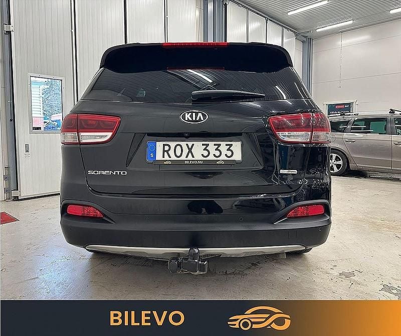 Begagnad Kia Sorento 200 HK (147 kW) 2016 Svart SUV