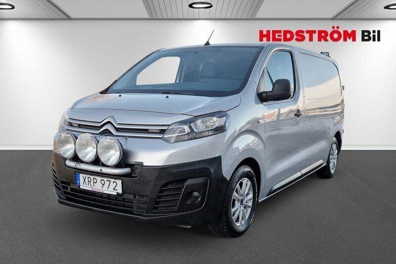 Silver Begagnad 2016 Citroën Jumpy Minibuss | 139 000 kr - Bild 1/4