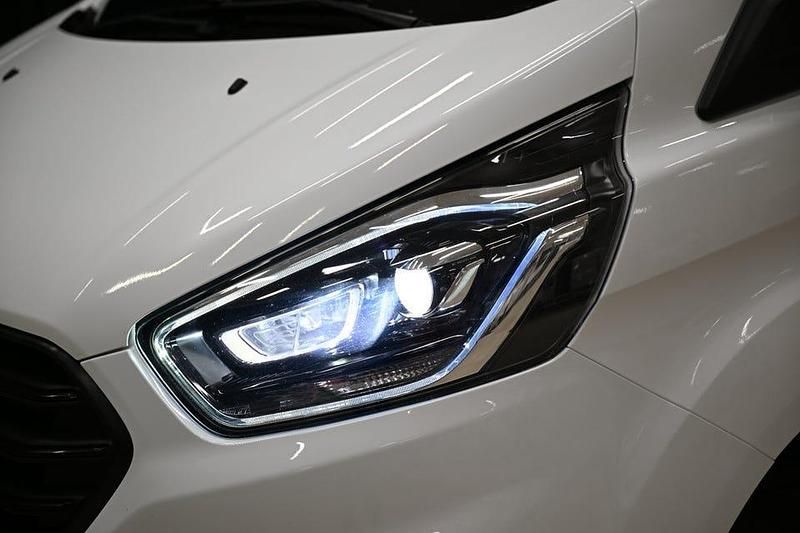 Begagnad Ford Transit Custom 131 HK (96 kW) 2021 Vit