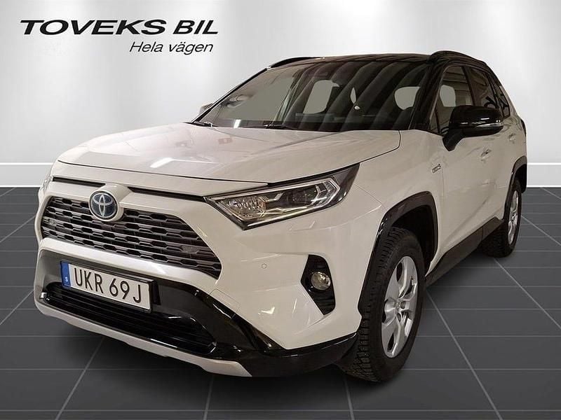 Vit Begagnad 2019 Toyota RAV4 Hybrid Style SUV | 339 000 kr (Marknadspris) - Bild 1/4