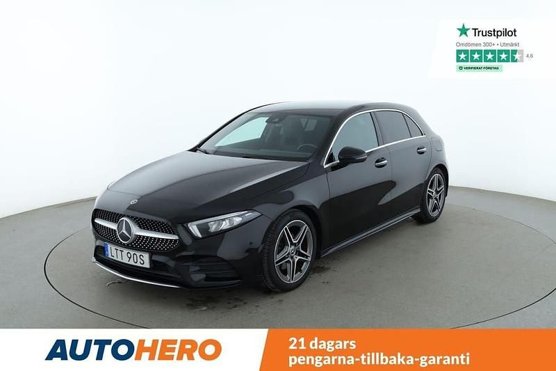 Svart Begagnad 2020 Mercedes A180 AMG Halvkombi | 229 000 kr (Lite dyr) - Bild 1/4