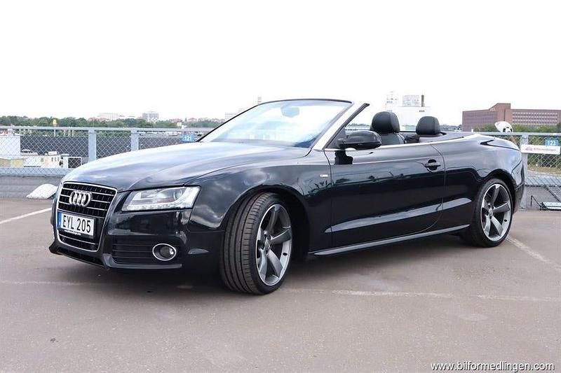 Svart samma som bilen Begagnad 2010 Audi A5 Cabriolet S-Line Cab | 149 900 kr - Bild 1/4