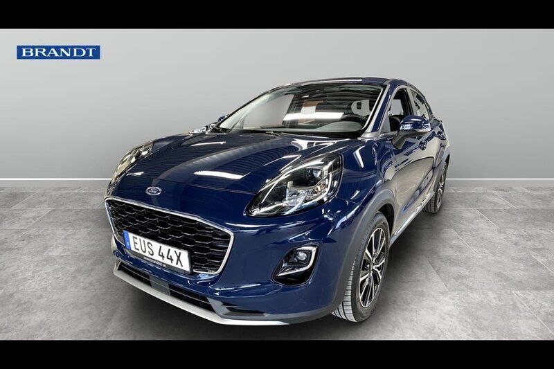 Blå Begagnad 2021 Ford Puma Titanium SUV | 169 900 kr (Marknadspris) - Bild 1/4
