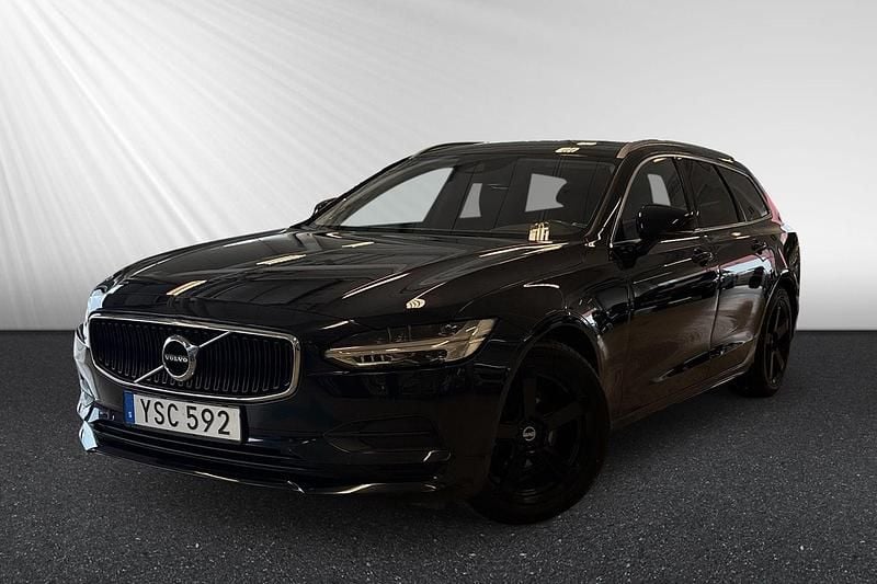 Blå Begagnad 2018 Volvo V90 Momentum Kombi | 239 900 kr (Marknadspris) - Bild 1/4
