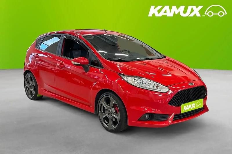 Begagnad Ford Fiesta ST 182 HK (133 kW) 2017 Röd Halvkombi