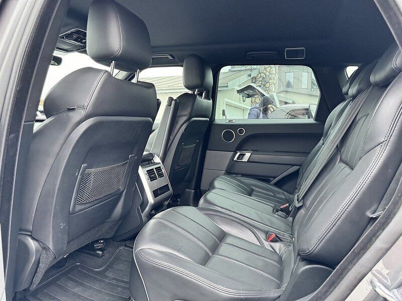 Begagnad Land Rover Range Rover Sport HSE 306 HK (225 kW) 2017 Grå SUV