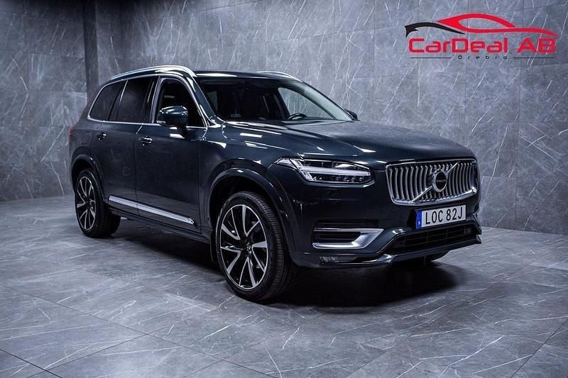 Grå Begagnad 2019 Volvo XC90 Inscription SUV | 389 800 kr (Marknadspris) - Bild 1/4