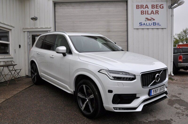 Vit Begagnad 2017 Volvo XC90 R-Design SUV | 469 000 kr (Lite dyr) - Bild 1/4