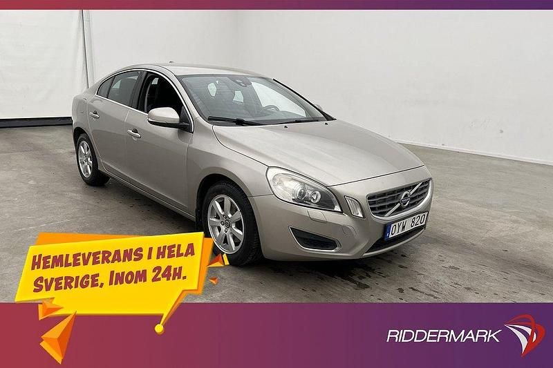 Ljusbrun Begagnad 2011 Volvo S60 Momentum Sedan | 89 800 kr (Lite dyr) - Bild 1/3