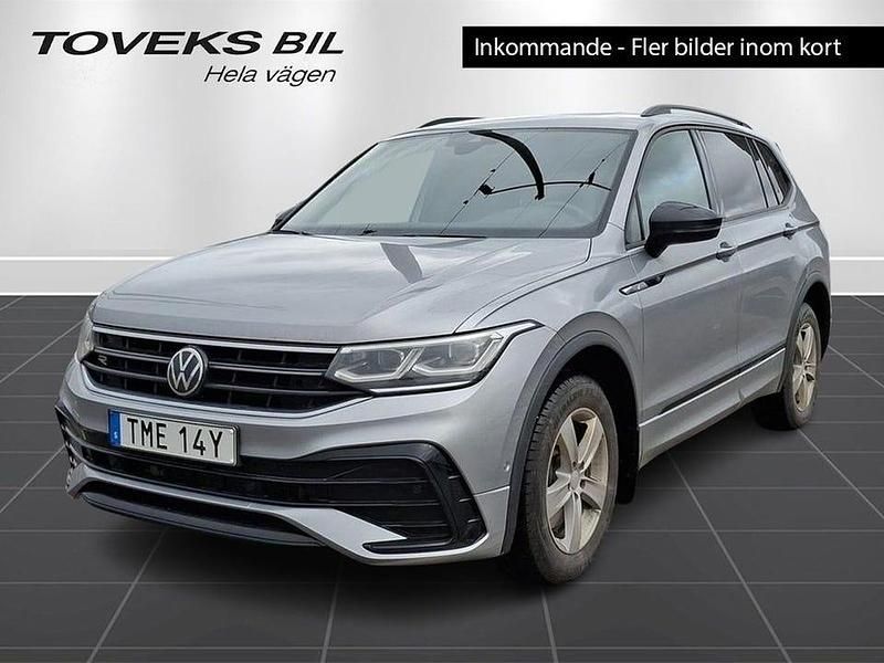 Silver Begagnad 2023 VW Tiguan Allspace R-line SUV | 469 000 kr - Bild 1/1