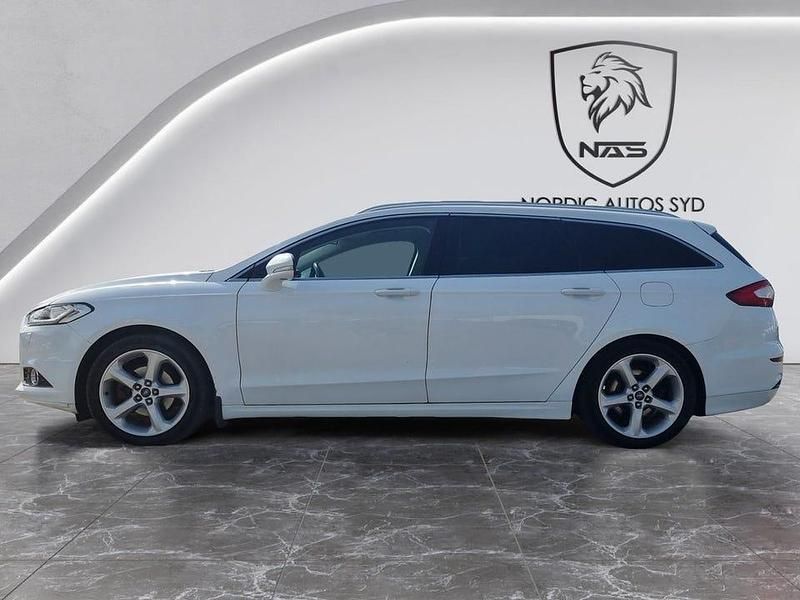 Begagnad Ford Mondeo Titanium 150 HK (110 kW) 2014 Vit Kombi