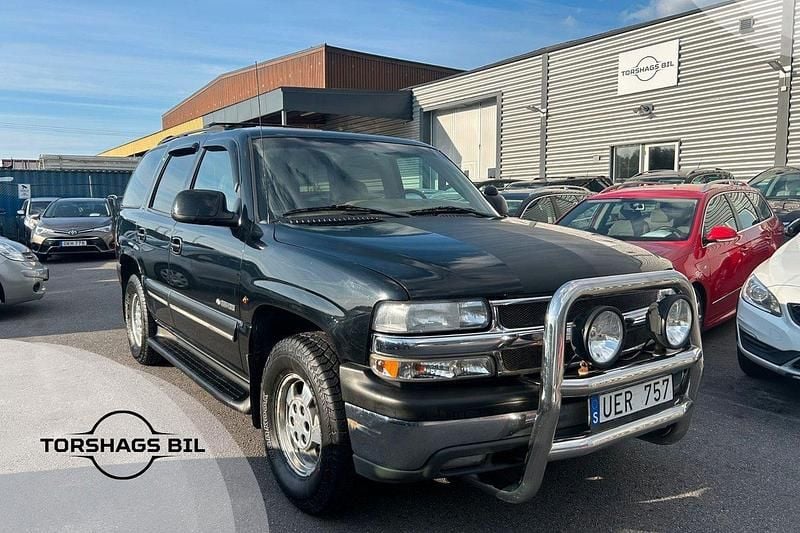 Svart Begagnad 2000 Chevrolet Tahoe SUV | 79 900 kr - Bild 1/3