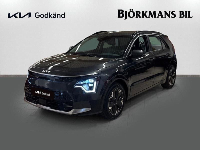 Grå Begagnad 2022 Kia e-Niro SUV | 319 000 kr (Lite dyr) - Bild 1/4