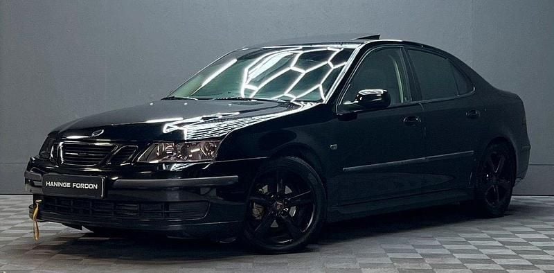 Svart Begagnad 2006 Saab 9-3 Sedan | 49 900 kr (Lite dyr) - Bild 1/4