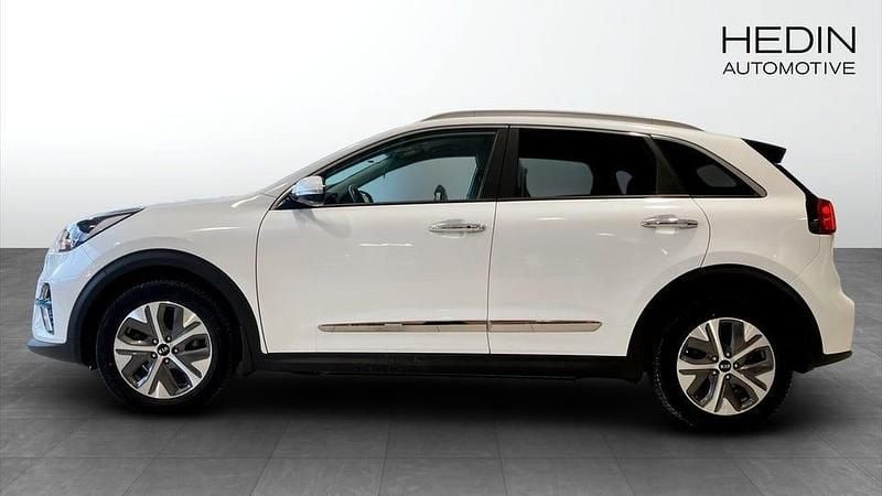 Begagnad Kia e-Niro Advance 150 kW (204 HK) 2021 Vit SUV