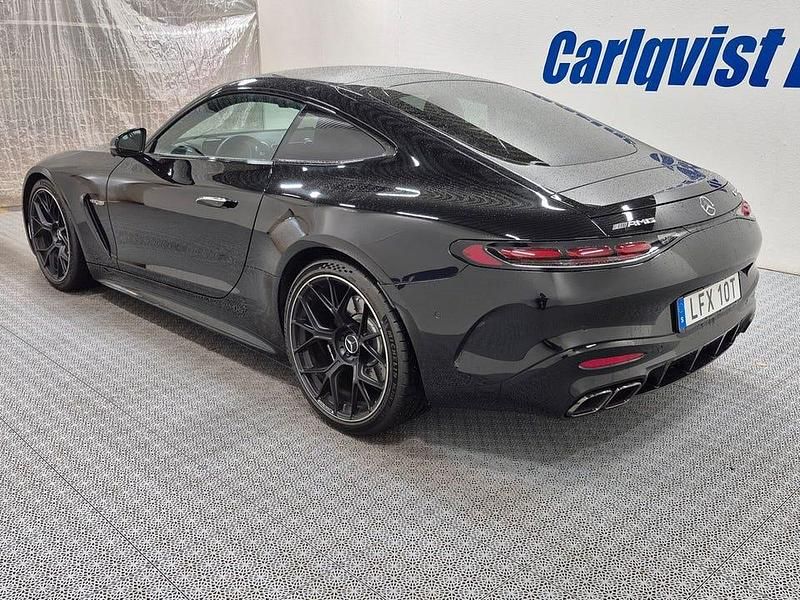 Begagnad Mercedes AMG GT 63 Premium Plus 585 HK (430 kW) 2024 Svart Sportkupé