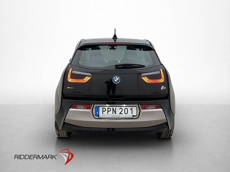 Begagnad BMW i3 Comfort Edition 102 HK (75 kW) 2015 Silver Halvkombi