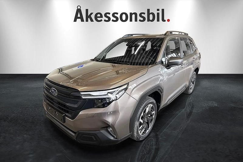 Brun Begagnad 2024 Subaru Forester SUV | 415 000 kr (Marknadspris) - Bild 1/4