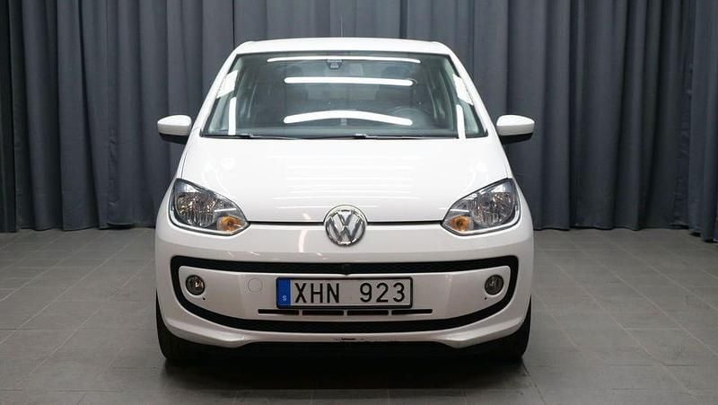 Begagnad VW up! high up! 68 HK (50 kW) 2013 Vit Halvkombi