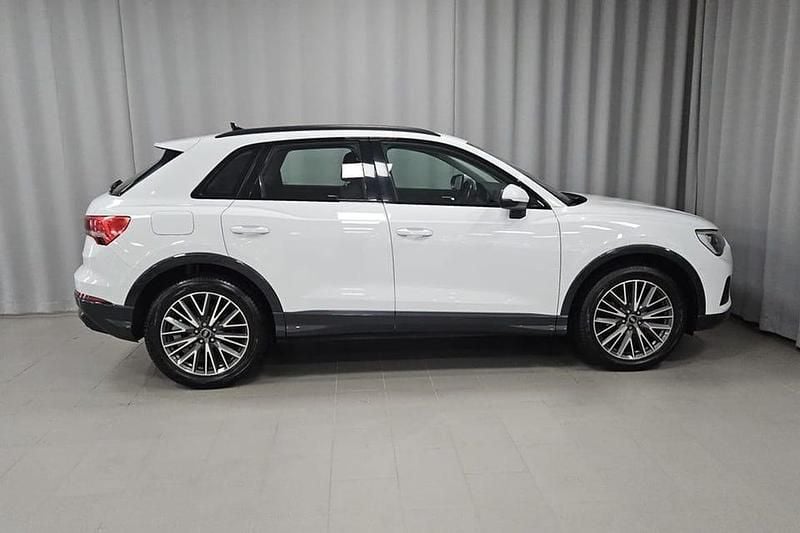 Begagnad Audi Q3 Proline 151 HK (111 kW) 2021 Vit SUV