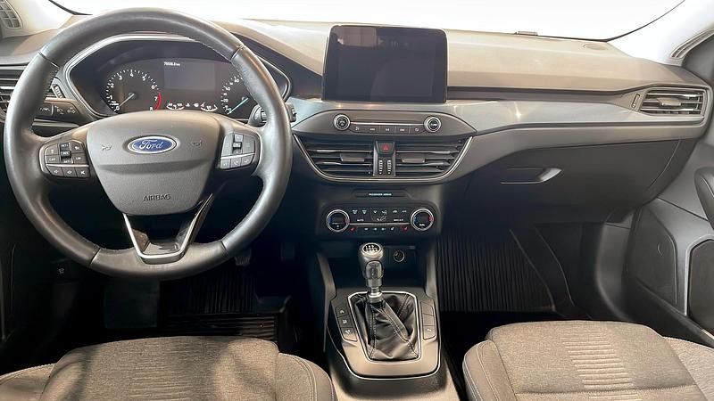 Begagnad Ford Focus Active 125 HK (91 kW) 2021 Blå Kombi