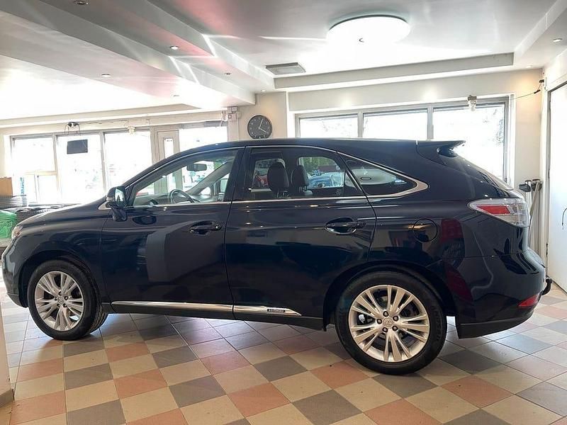 Begagnad Lexus RX450h Luxury Line 300 HK (220 kW) 2009 Mörkblå SUV