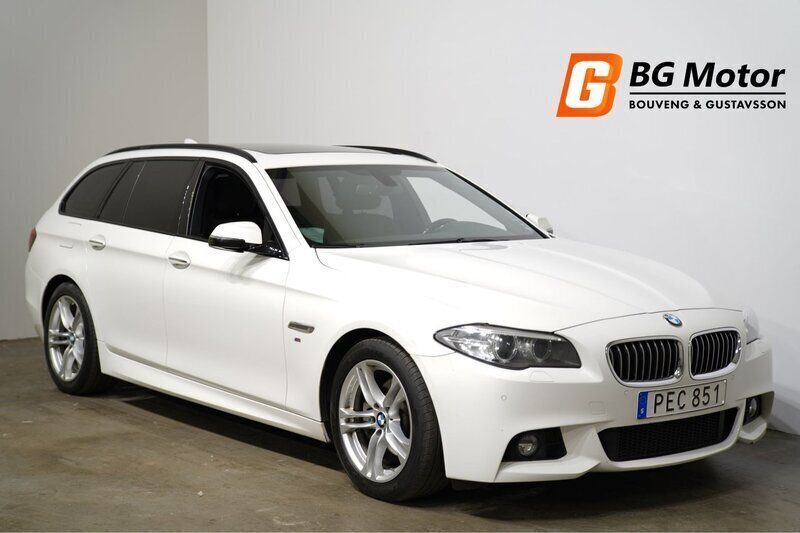 Vit Begagnad 2017 BMW 520 M Sport Kombi | 209 900 kr (Marknadspris) - Bild 1/4