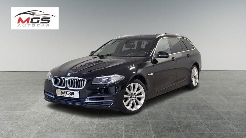 Svart Begagnad 2016 BMW 520 Kombi | 124 900 kr (Bra pris) - Bild 1/4
