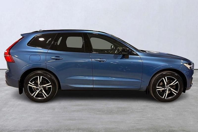 Begagnad Volvo XC60 R-Design 238 HK (175 kW) 2019 Blå SUV